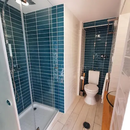 Castle Апартаменты *